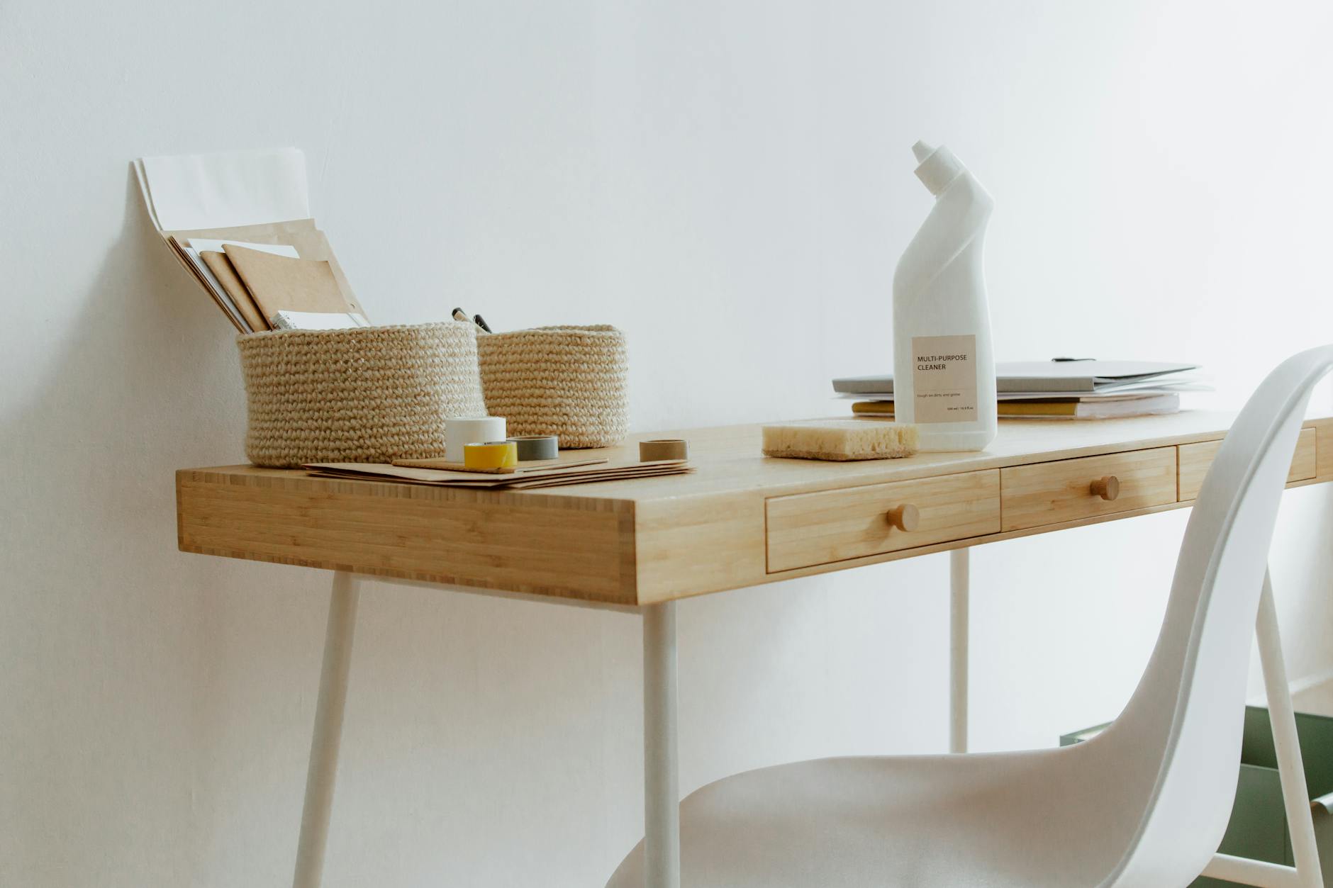 Simple Home Office Cleaning Tips for Better Productivity